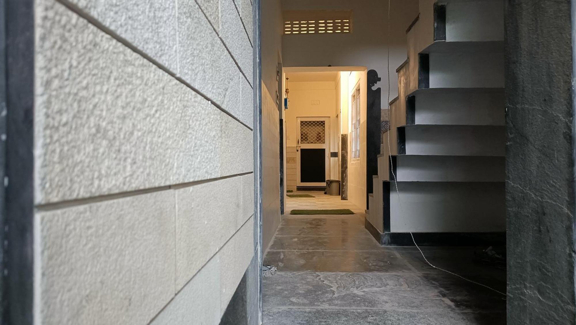 פורי Nirman Homestay 5 Minutes Walk To Beach מראה חיצוני תמונה