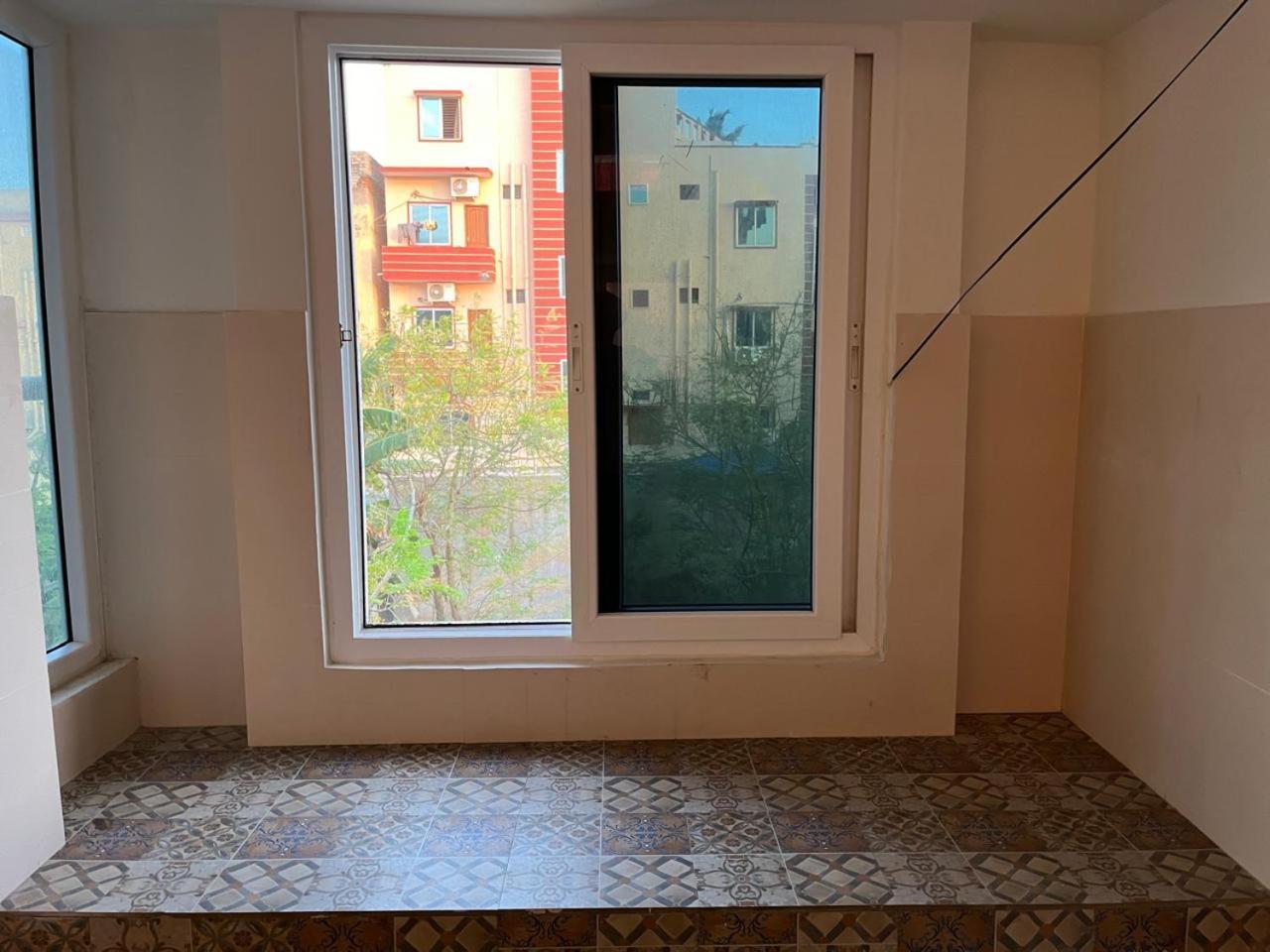 פורי Nirman Homestay 5 Minutes Walk To Beach מראה חיצוני תמונה